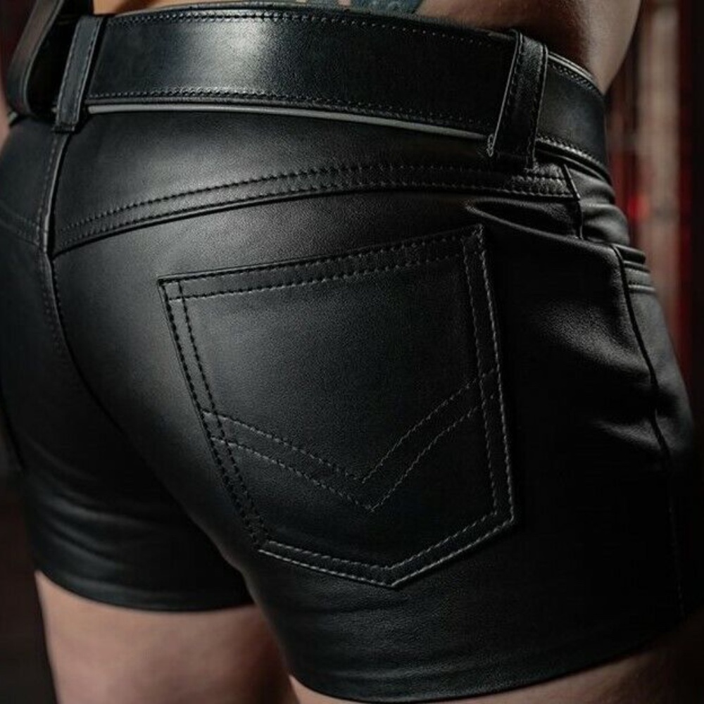 MENS REAL SHEEP LEATHER SHORTS (For 38" Actual Waist) - Picture 2 of 9